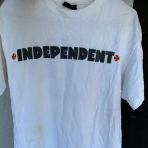 Vintage Thrifted Independent Skate Shirt.